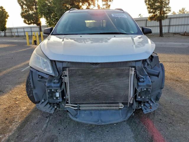 Chevrolet Traverse Ls Image 14