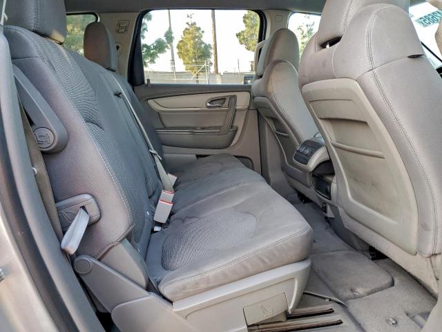 Chevrolet Traverse Ls Image 12