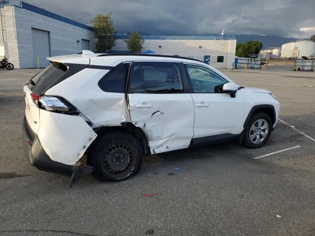 Toyota RAV4 Le Image 3