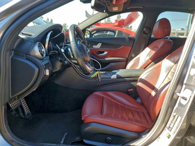 Mercedes-Benz C-Class 300 Image 8