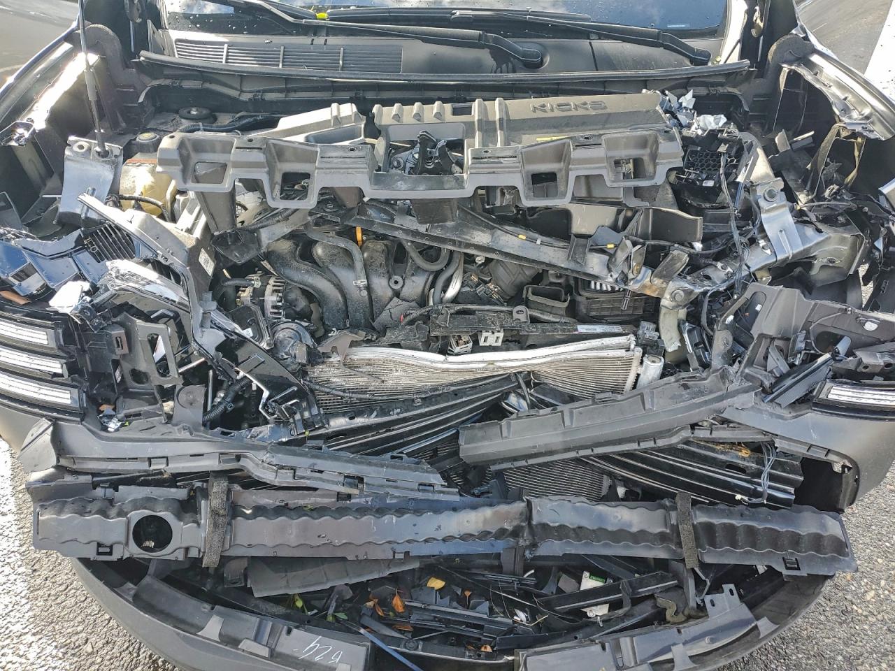 Nissan Kicks S Image 5