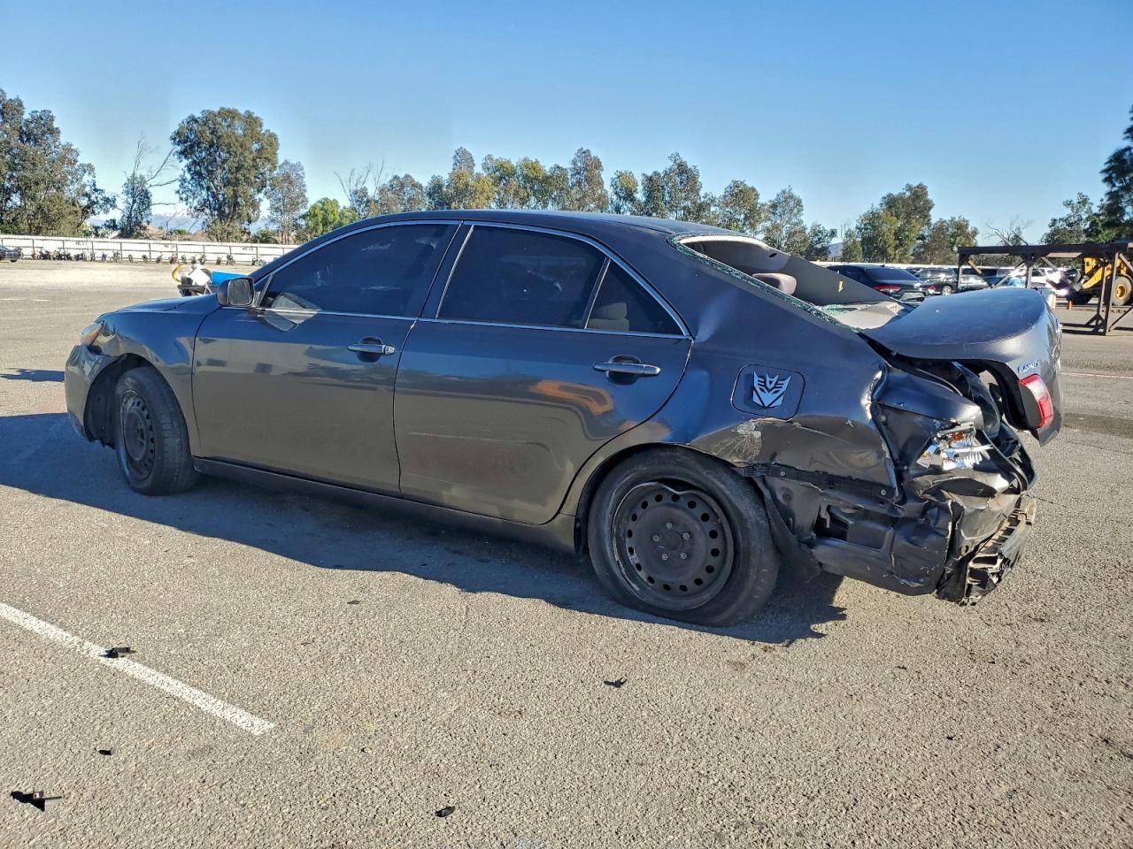 Toyota Camry Ce Image 5