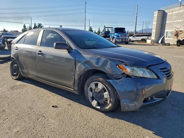 Toyota Camry Ce Image 3