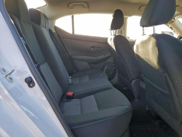 Nissan Sentra Sv Image 9