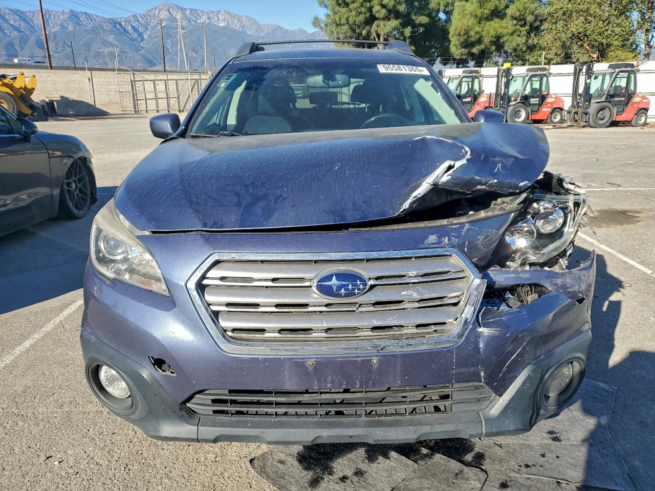 Subaru Outback 2.5i Premium Image 5