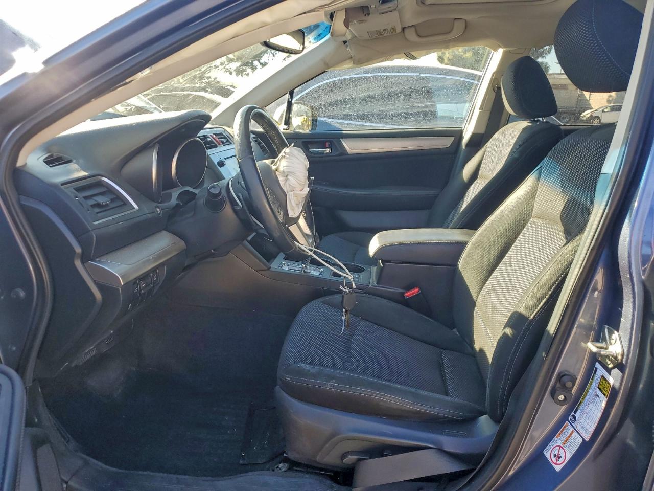 Subaru Outback 2.5i Premium Image 9