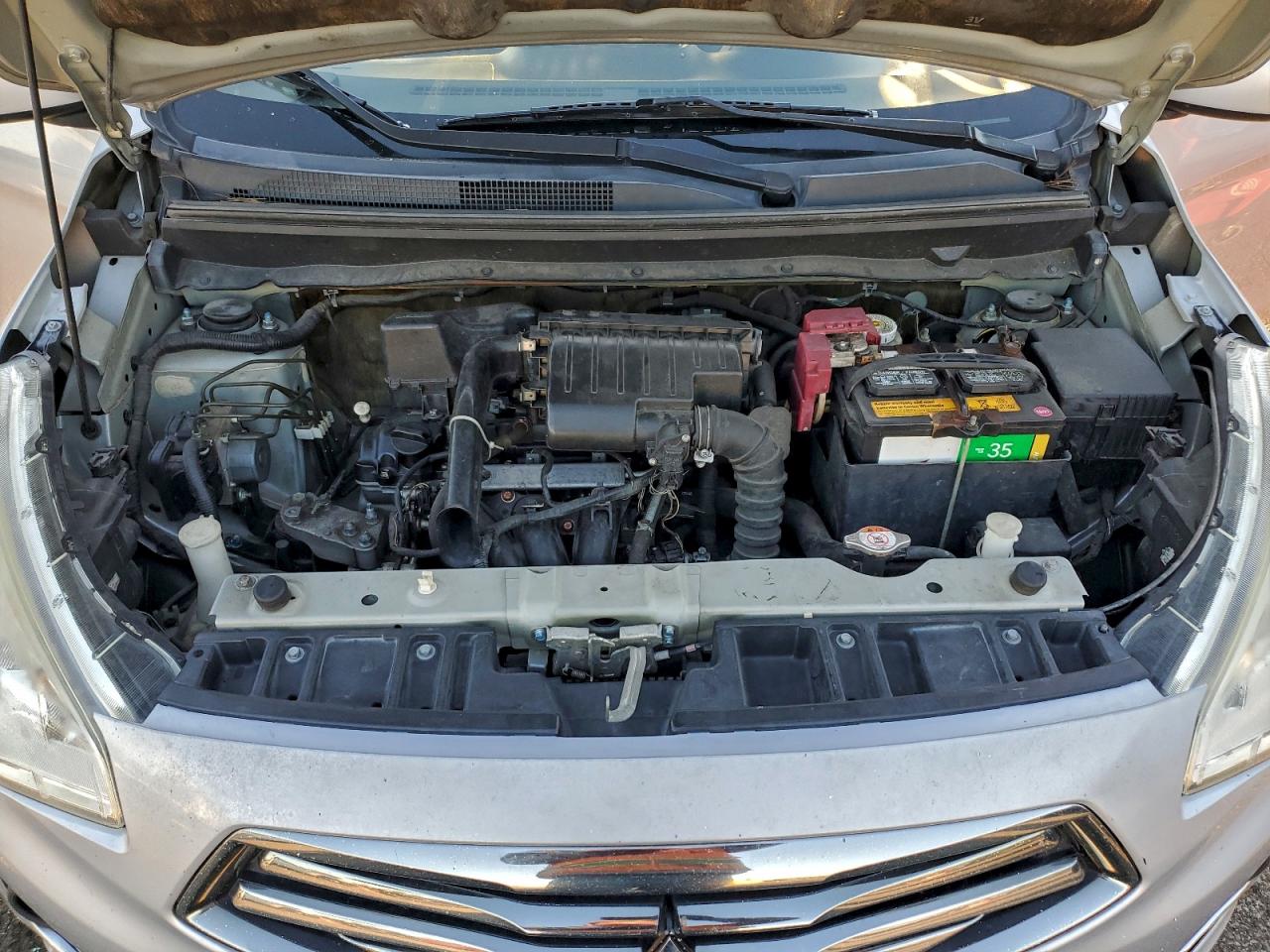 Mitsubishi Mirage G4 Es Image 10