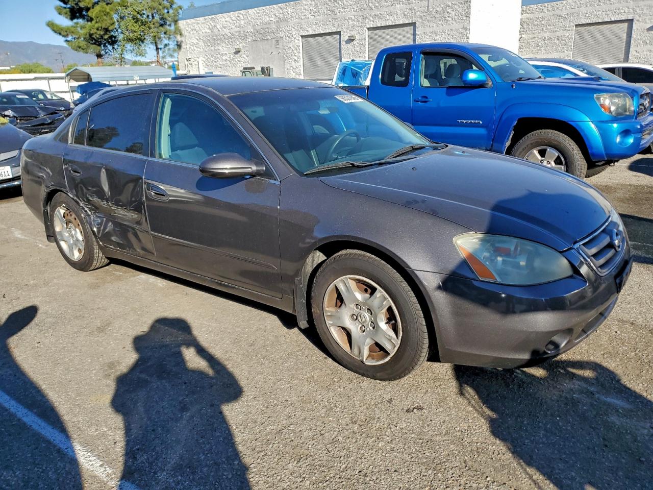 Nissan Altima Base Image 10