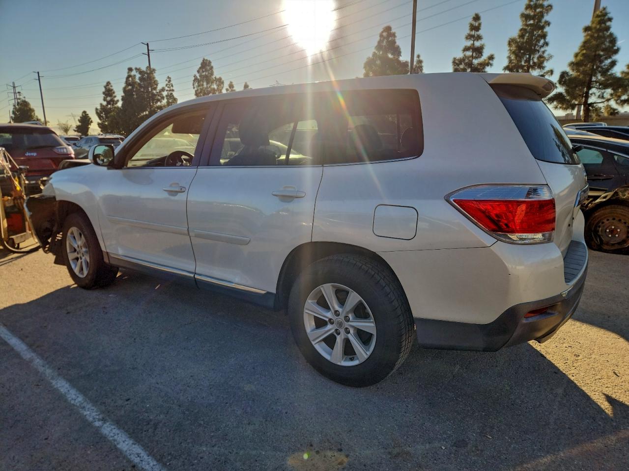 Toyota Highlander Base Image 4