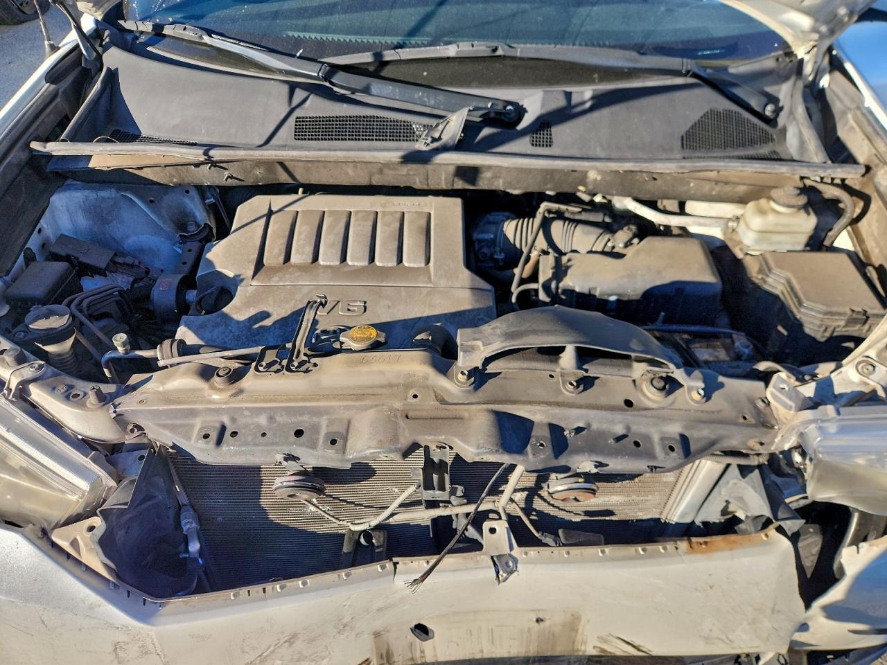 Toyota Highlander Base Image 6