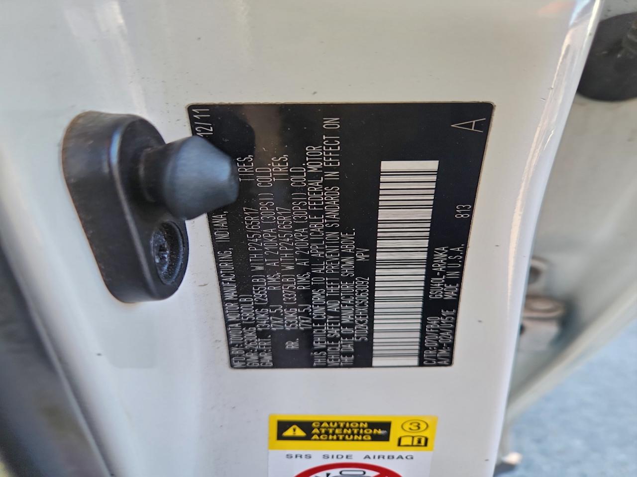 Toyota Highlander Base Image 7