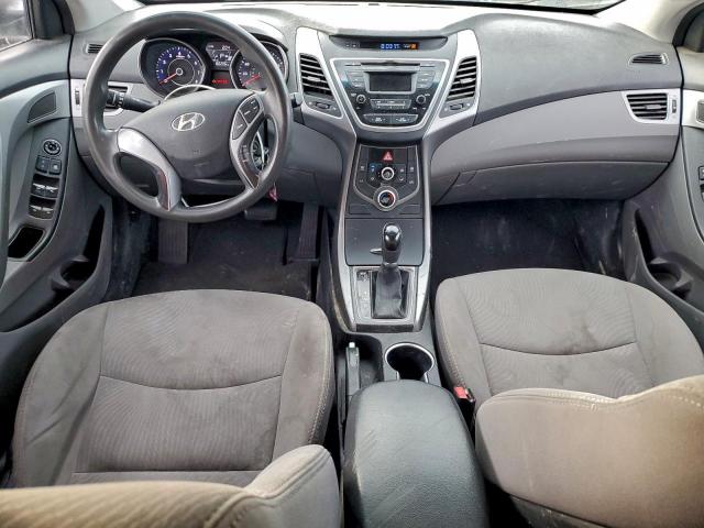 Hyundai ELANTRA Se Image 4