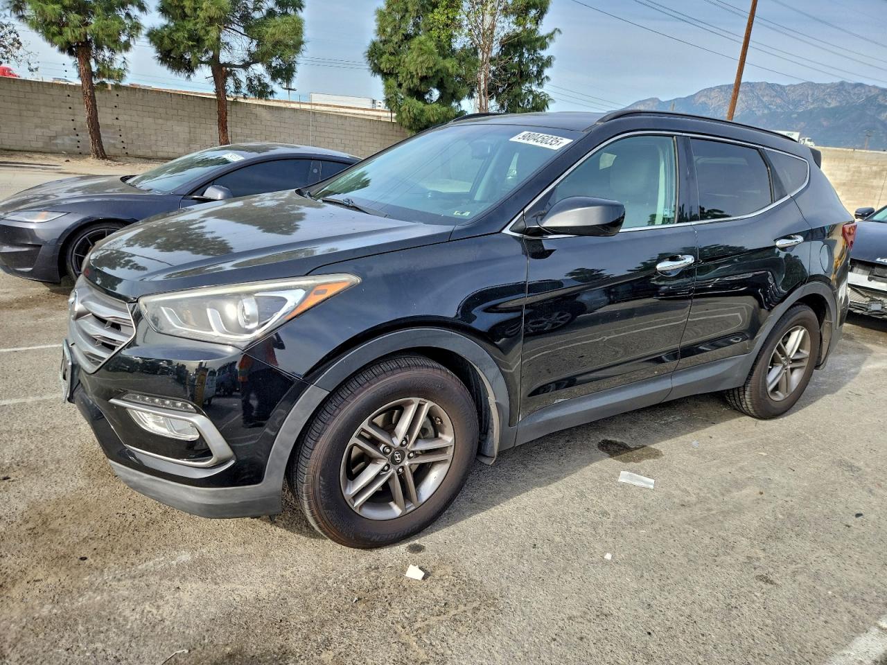 Hyundai SANTA FE Image 1