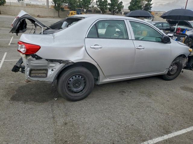 Toyota Corolla Base Image 2