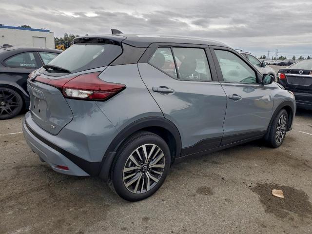 Nissan Kicks Sv Image 4