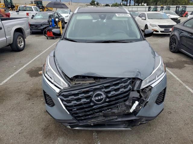 Nissan Kicks Sv Image 7