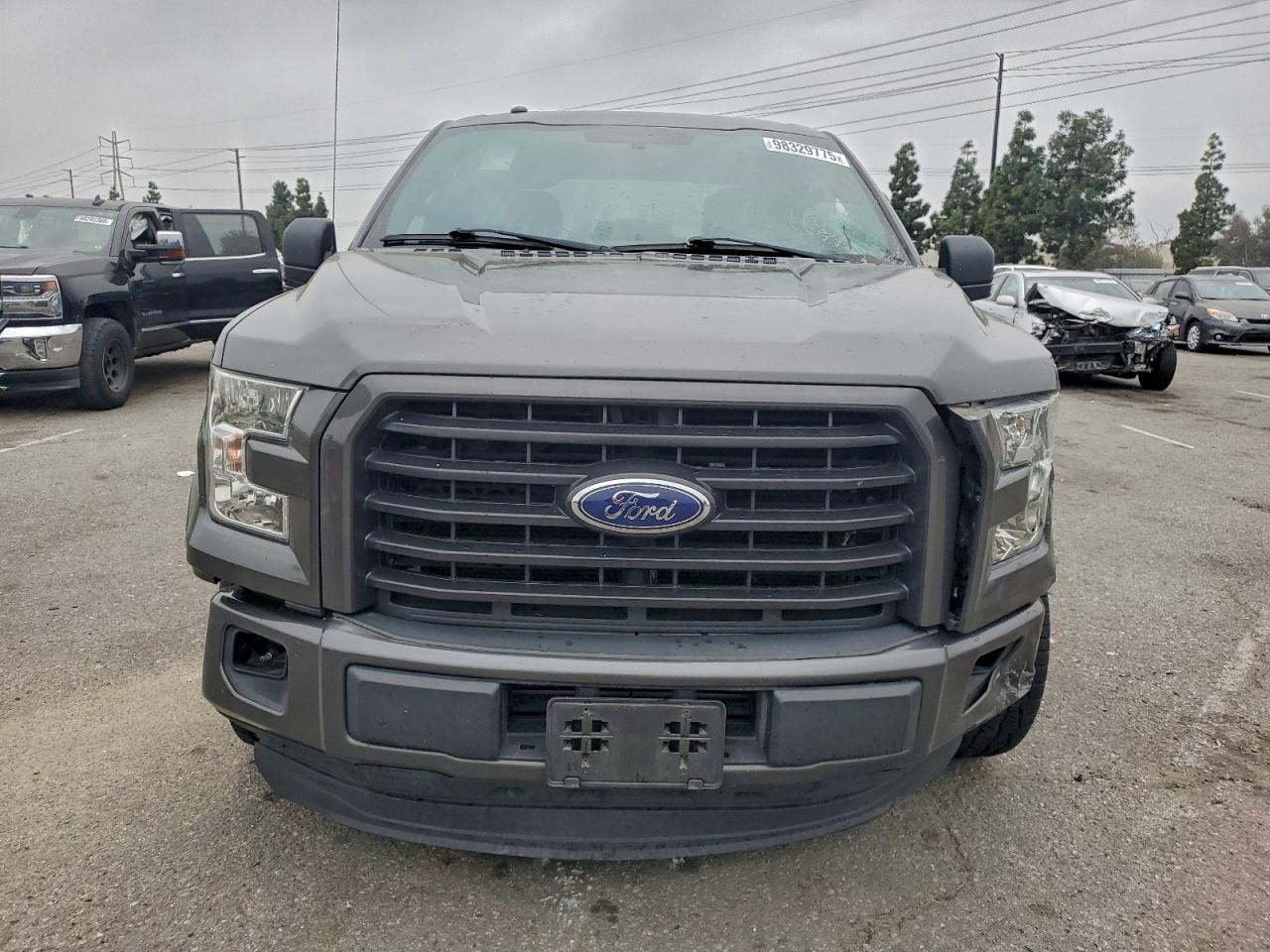 Ford F-150 Supercrew Image 7