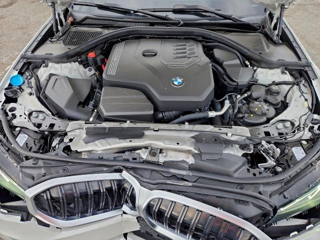 BMW 3 Series Image 6