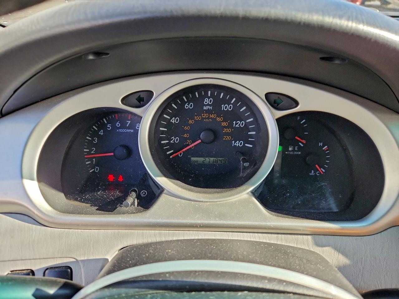 Toyota Highlander Image 4