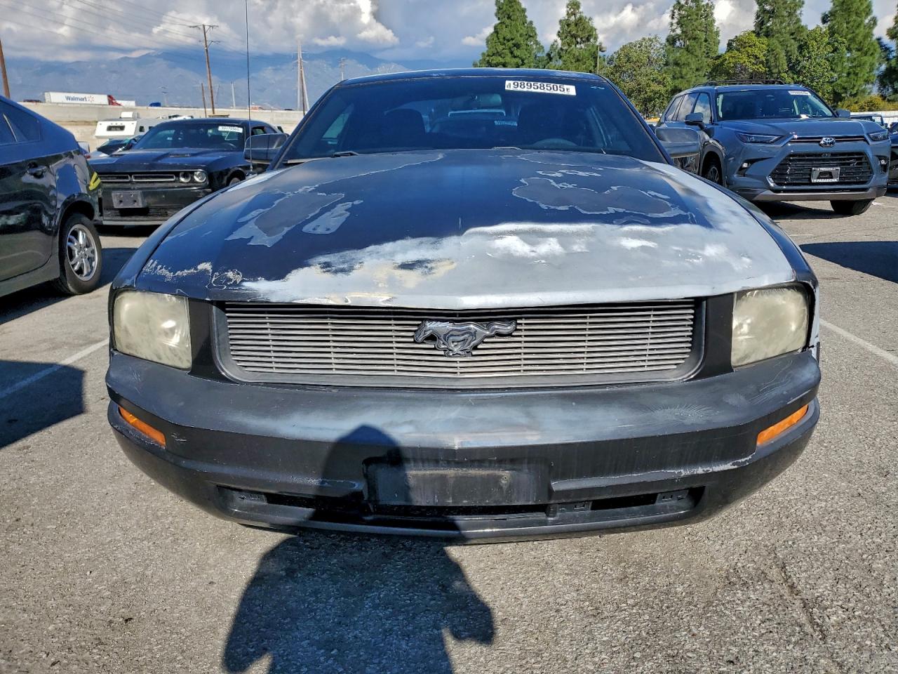 Ford Mustang Image 5