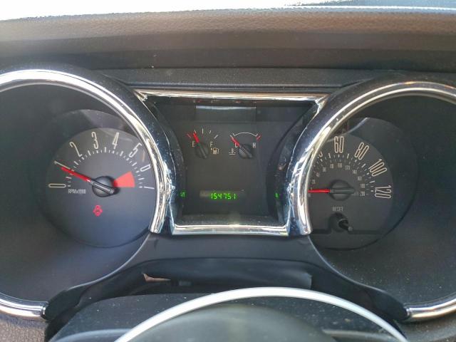 Ford Mustang Image 8