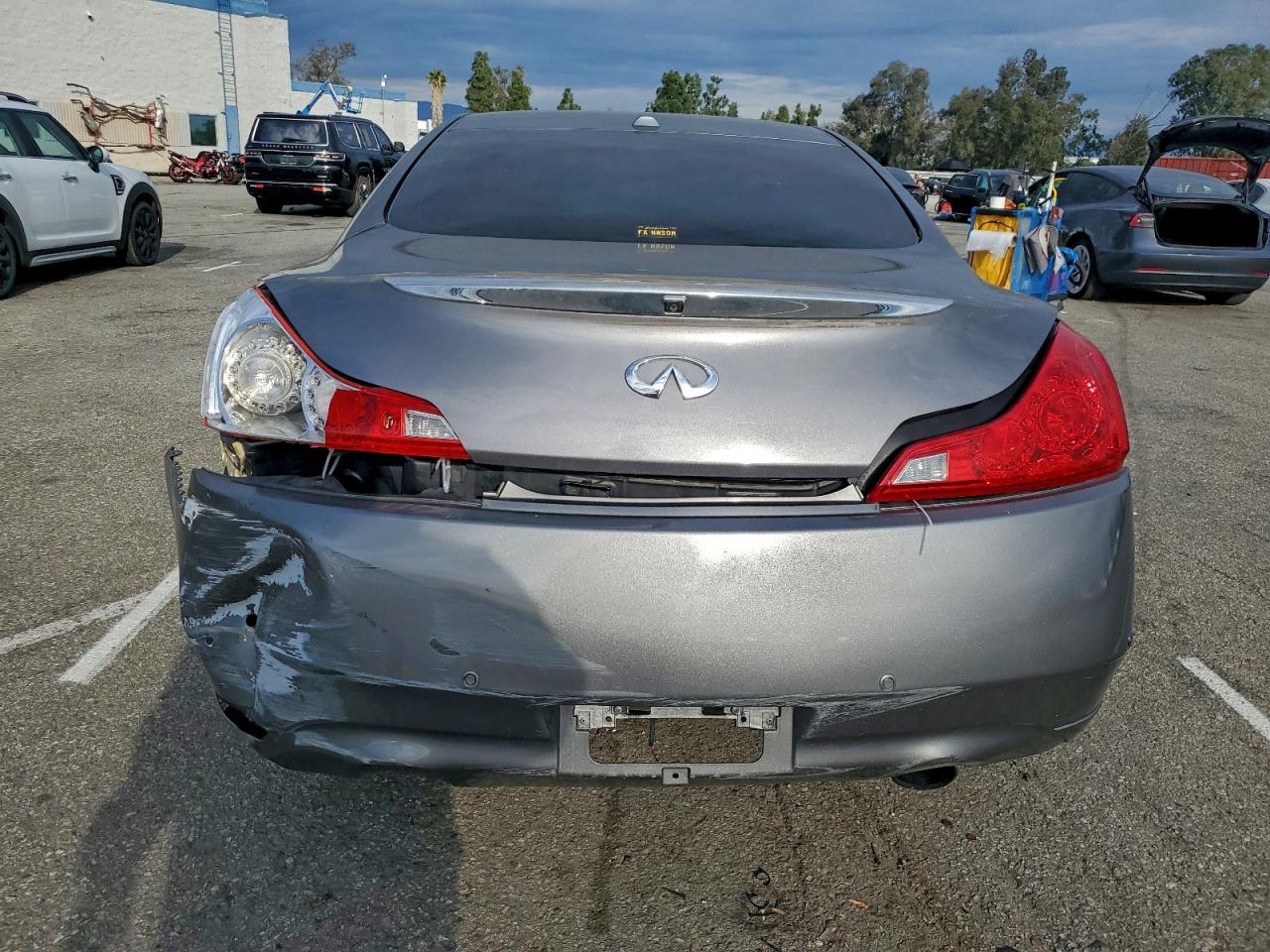 INFINITI G37 Image 5