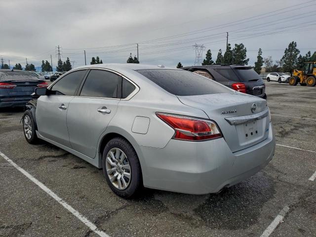 Nissan Altima 2.5 Image 12