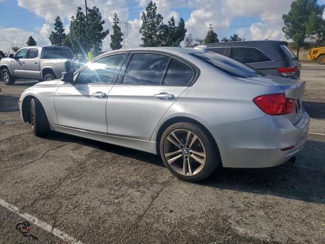 BMW 3 Series I Image 12