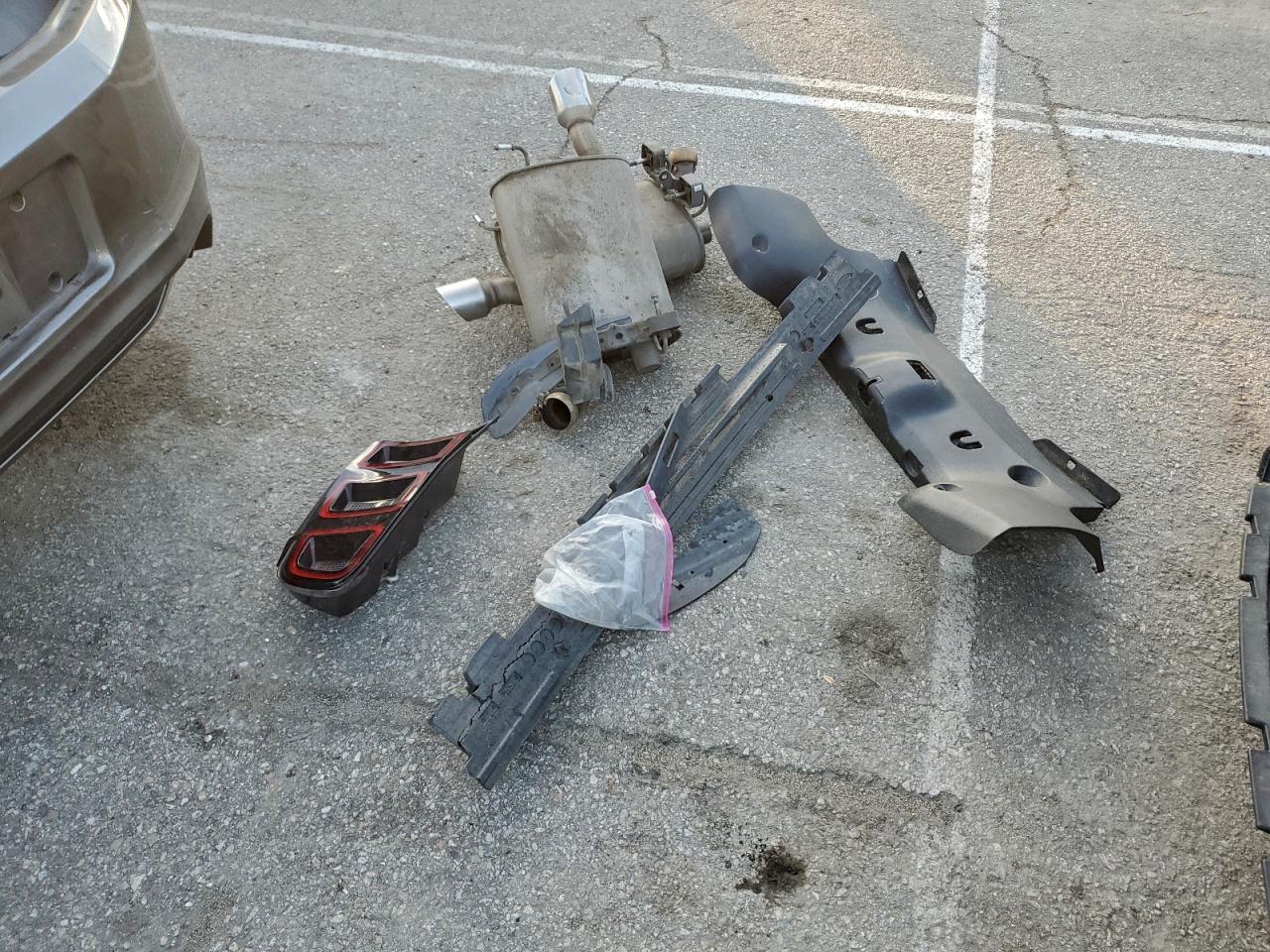 Ford Mustang Image 7