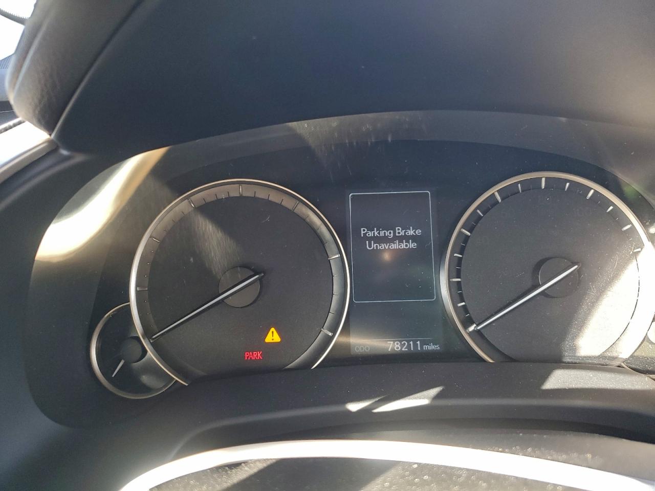 Lexus RX 450h Image 11