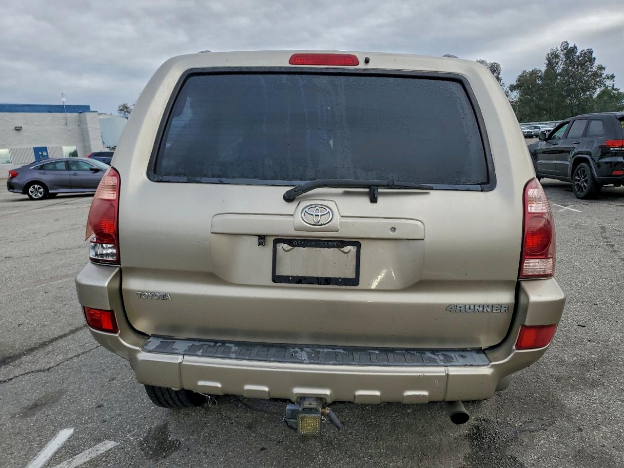 Toyota 4Runner Sr5 Image 7