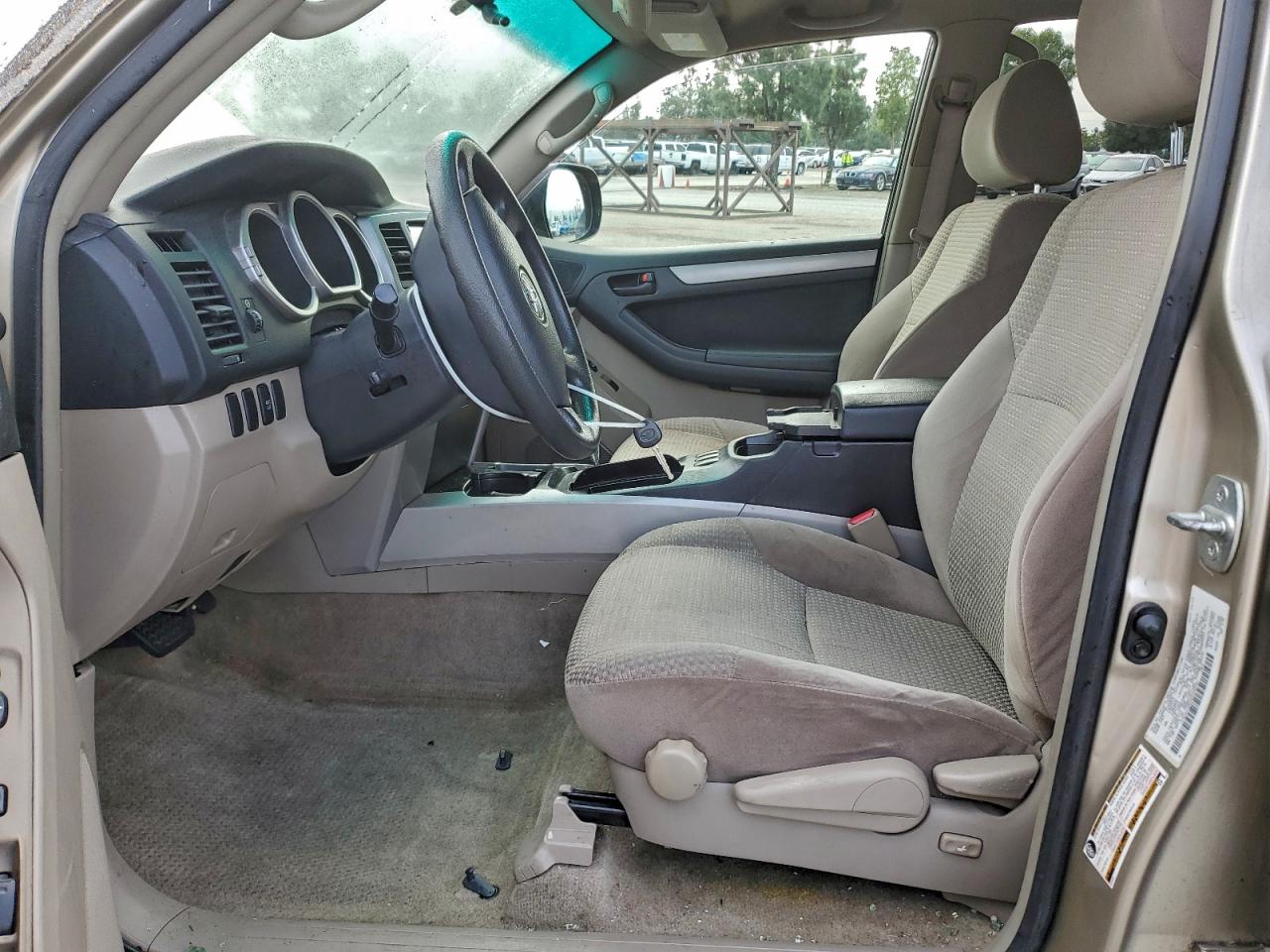 Toyota 4Runner Sr5 Image 10