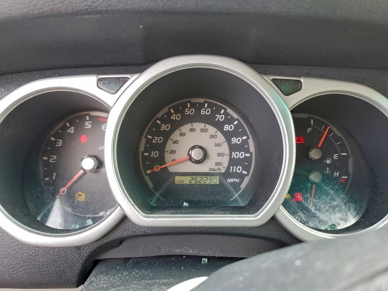 Toyota 4Runner Sr5 Image 12