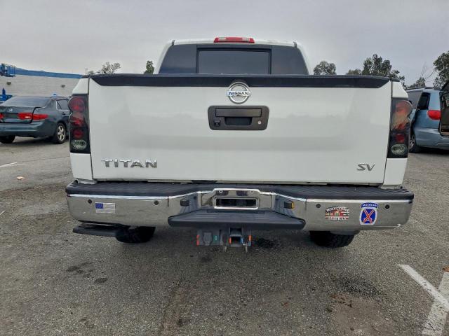 Nissan Titan S Image 5