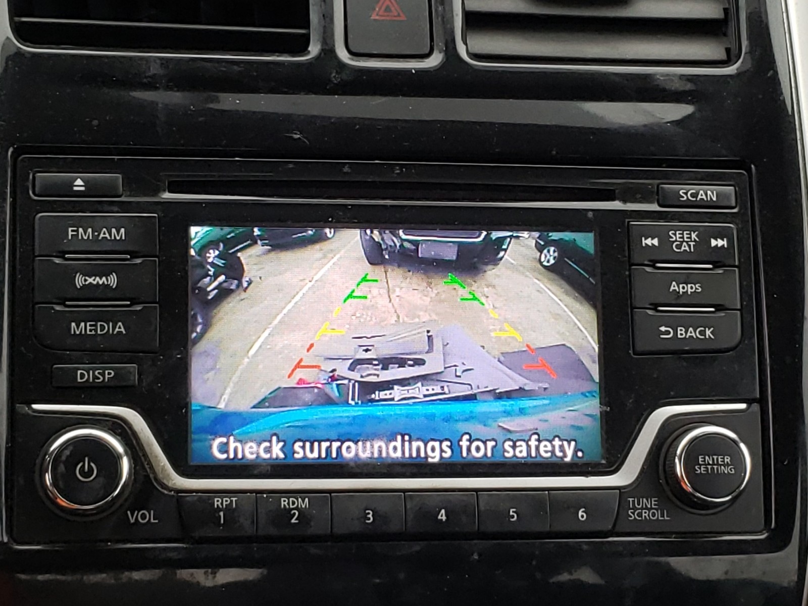 Nissan Versa S Image 10