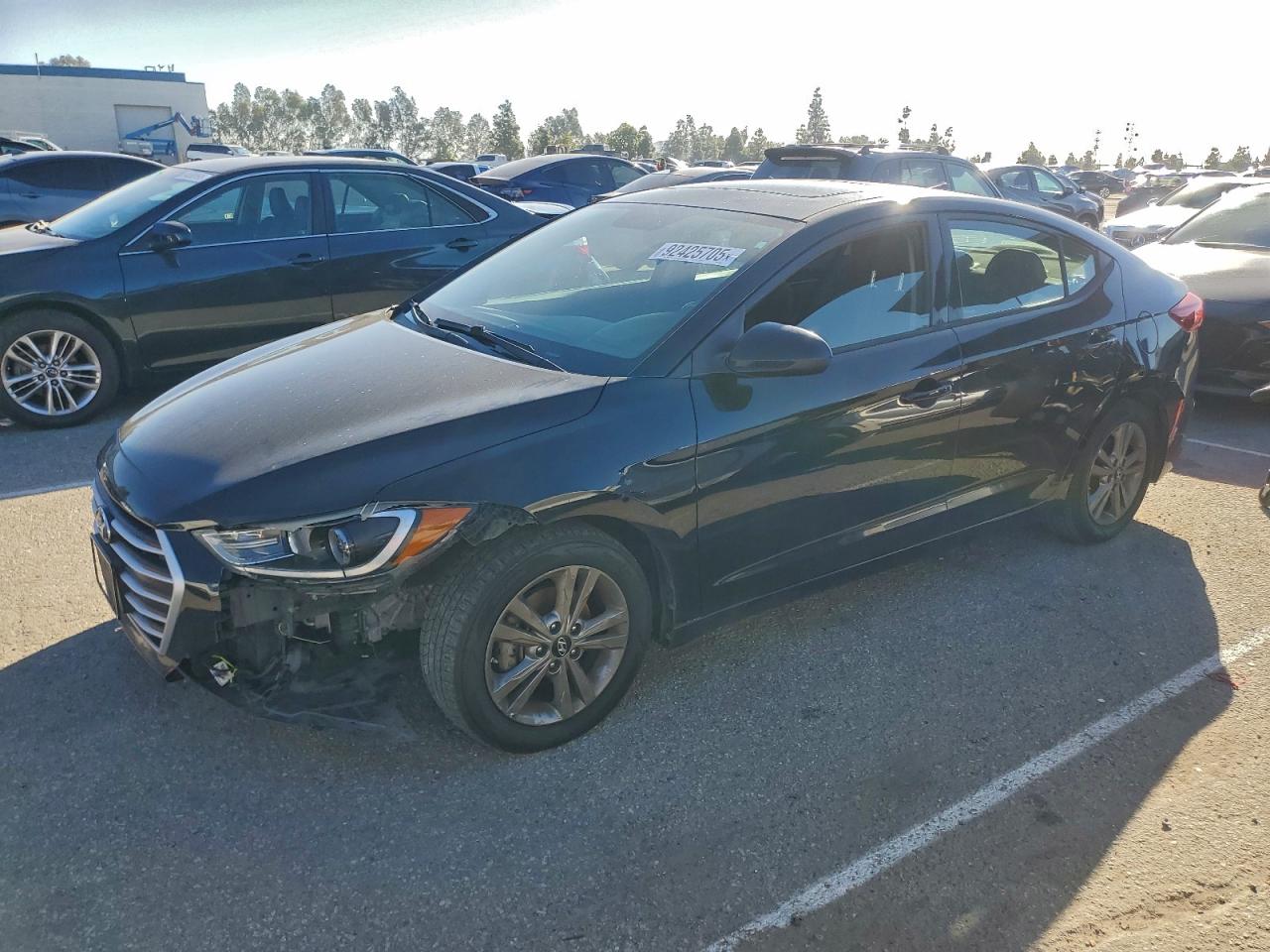 Hyundai ELANTRA Sel Image 1