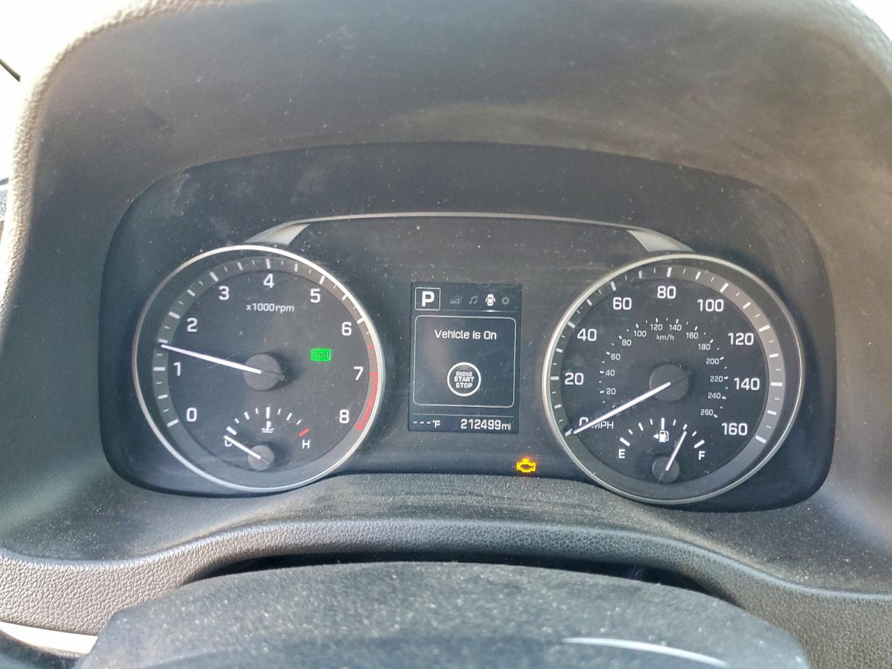 Hyundai ELANTRA Sel Image 8