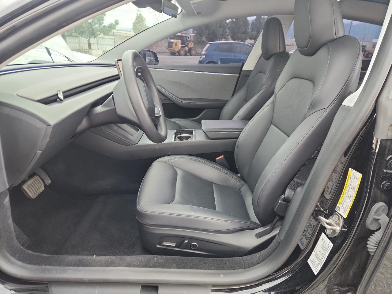 Tesla Model 3 Image 13
