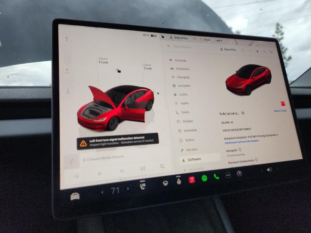 Tesla Model 3 Image 7