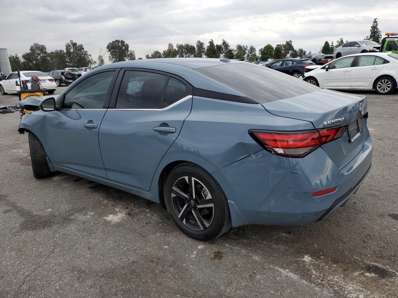 Nissan Sentra Sv Image 5