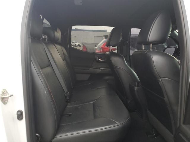 Toyota Tacoma Double Cab Image 6