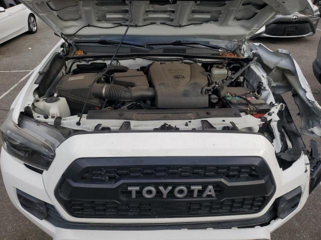 Toyota Tacoma Double Cab Image 4