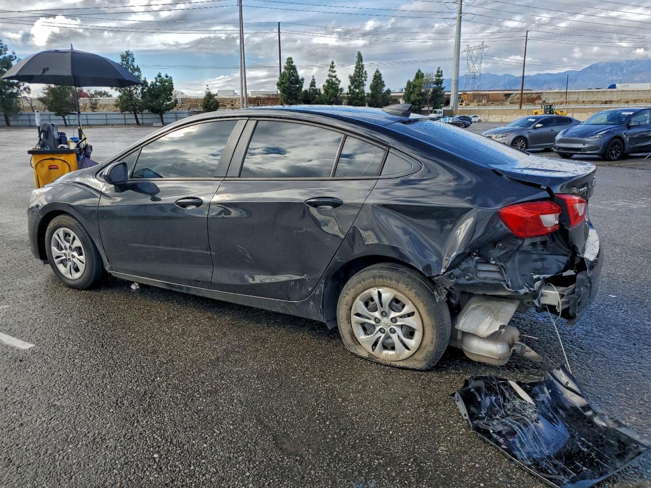 Chevrolet Cruze Ls Image 2