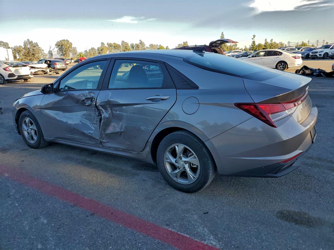 Hyundai ELANTRA Se Image 11