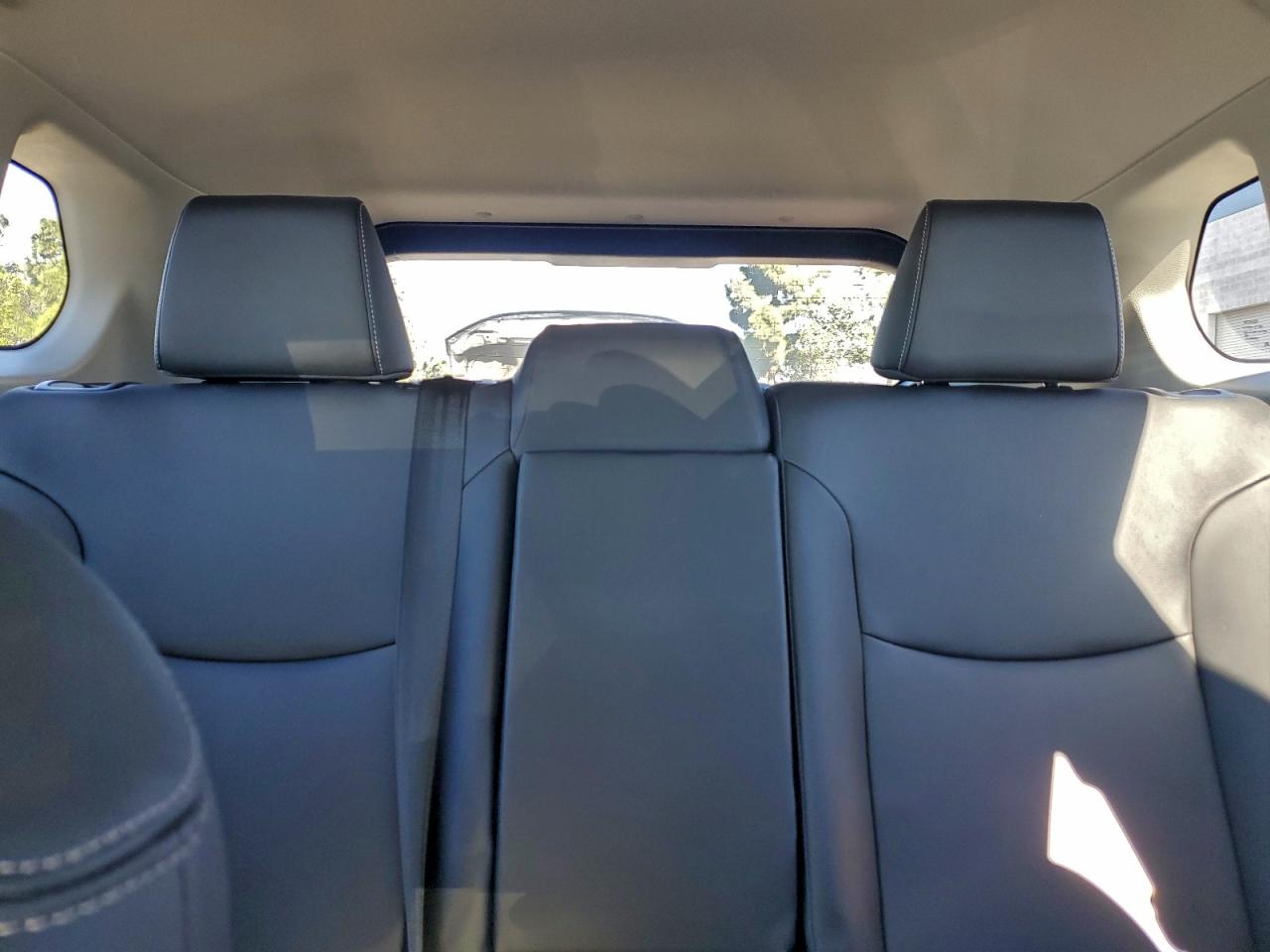 Toyota Corolla Xle Image 11