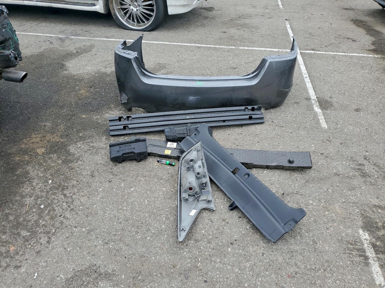 Nissan Altima 2.5 Image 12