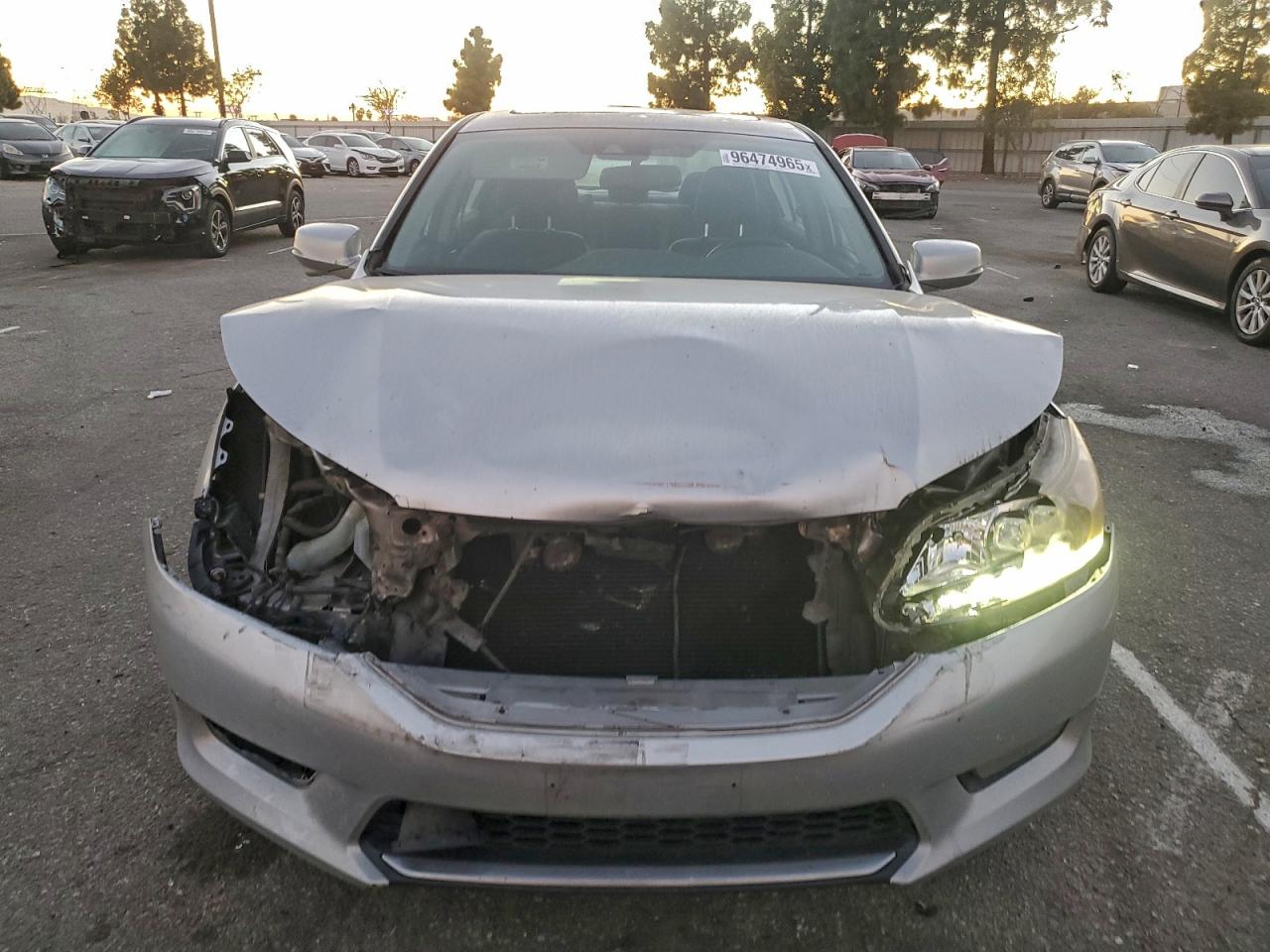 Honda Accord Touring Image 2