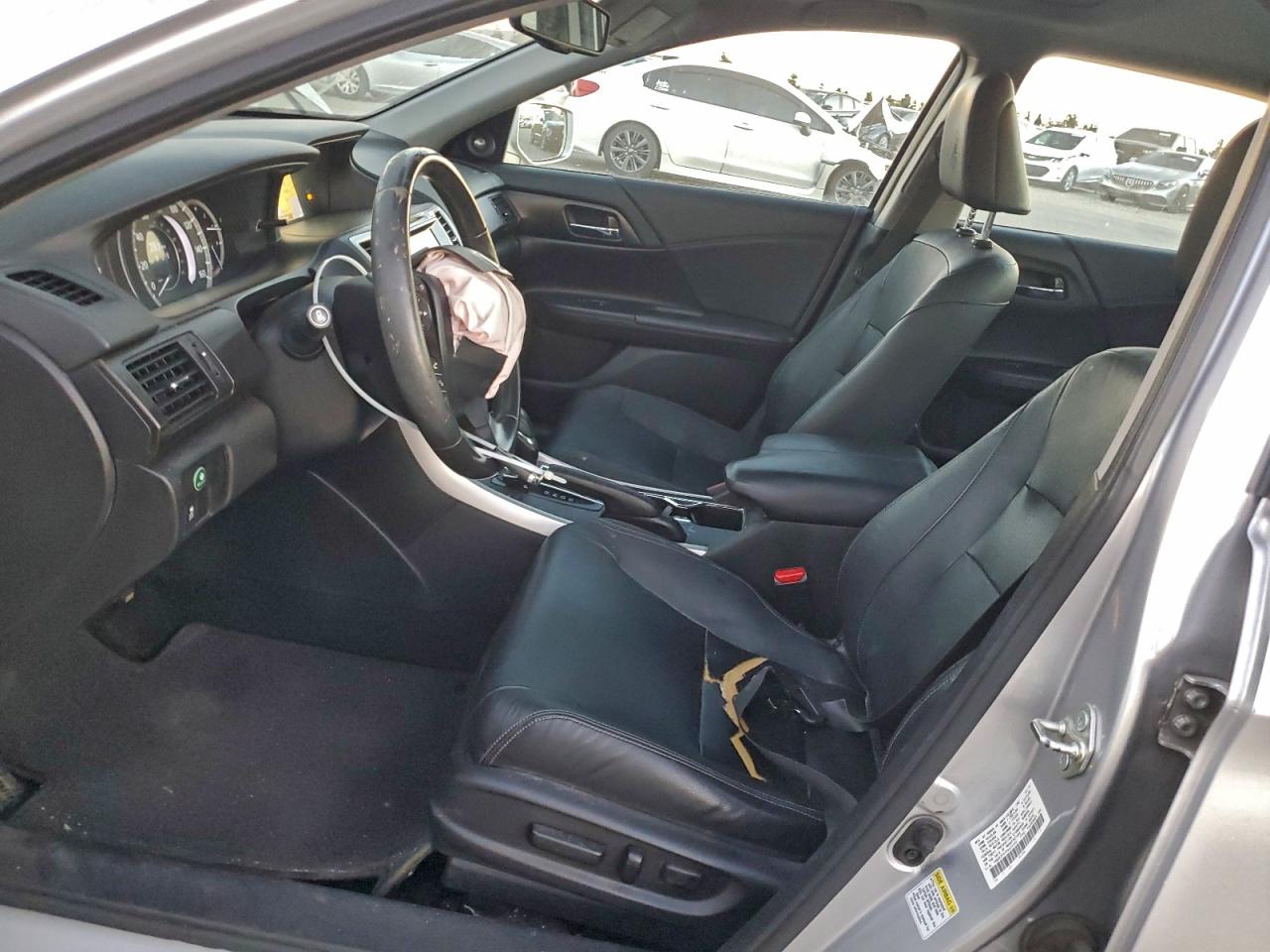 Honda Accord Touring Image 9