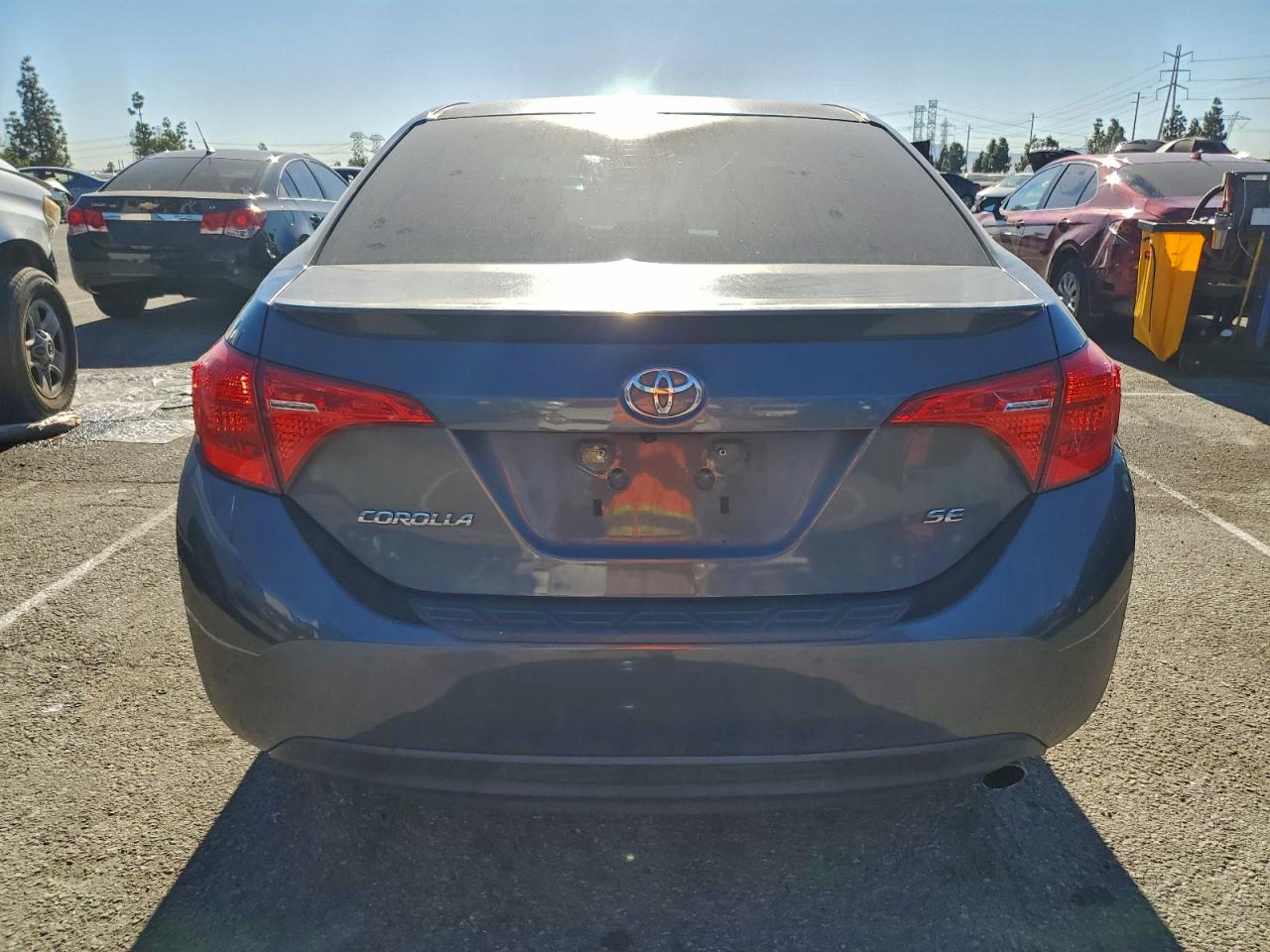 Toyota Corolla L Image 3