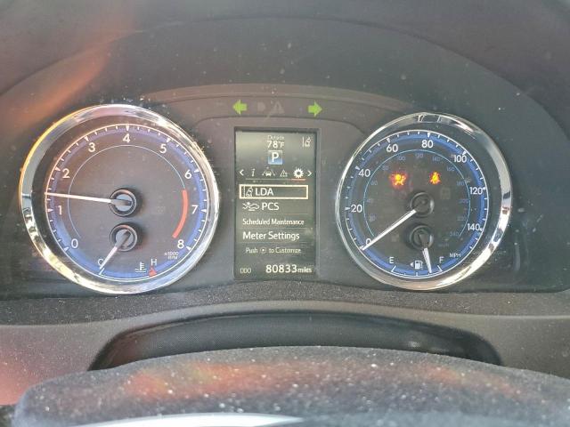 Toyota Corolla L Image 6